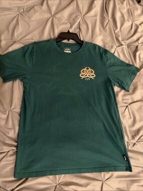 Billabong Teal Green Short Sleeve Tee with Snake Chest Logo
